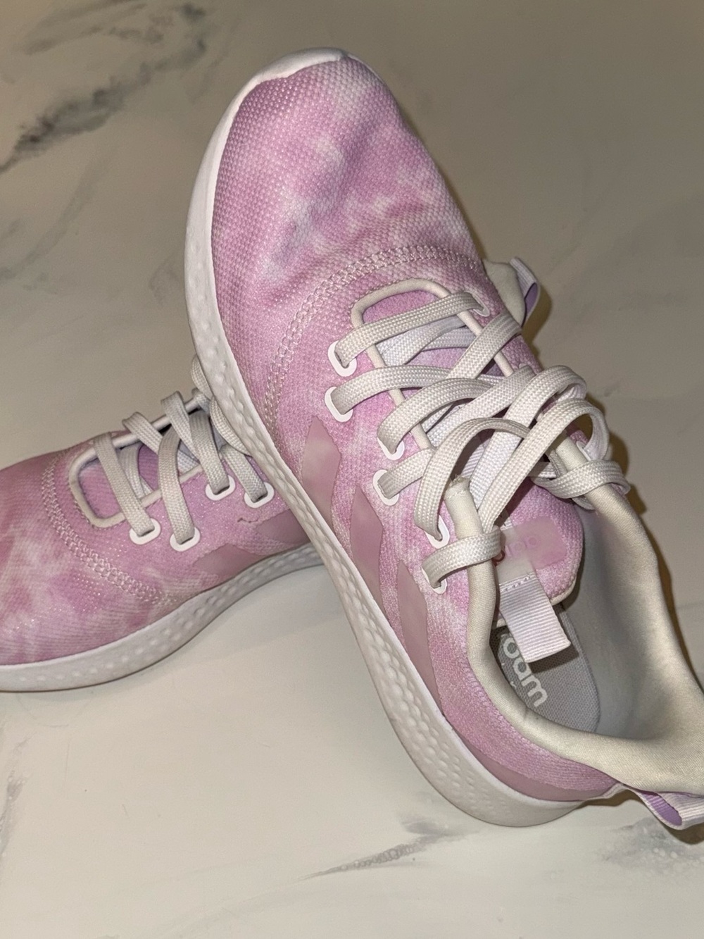adidas Cloud Foam Women's Pink Tie-Dye Athletic Sneakers Size 8.5